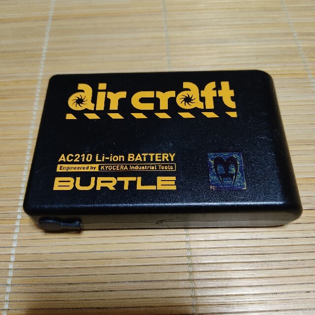 BURTLE(バートル)空調服用バッテリー　美品ではないが使用回数少ないその他