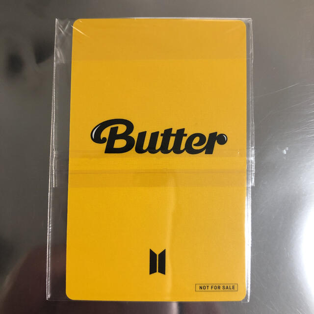 防弾少年団(BTS)(ボウダンショウネンダン)のBTS butter テヒョン トレカ　FC 限定　FC特典　V テテ エンタメ/ホビーのタレントグッズ(アイドルグッズ)の商品写真