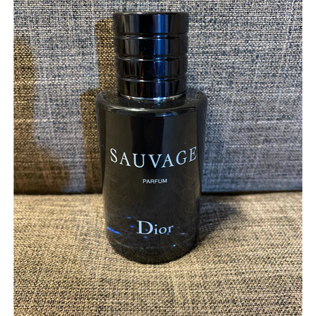 Dior(ディオール)のDIOR ソヴァージュ　パルファン　60ml コスメ/美容の香水(香水(男性用))の商品写真