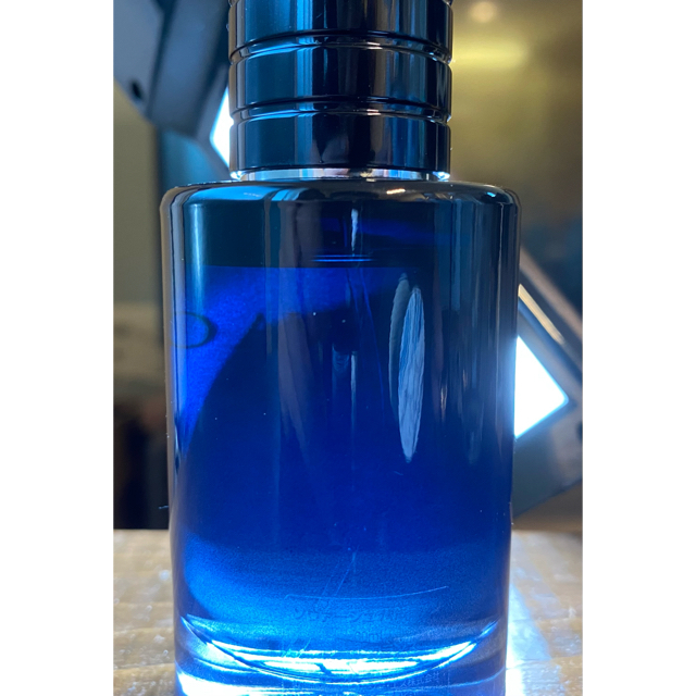 Dior(ディオール)のDIOR ソヴァージュ　パルファン　60ml コスメ/美容の香水(香水(男性用))の商品写真