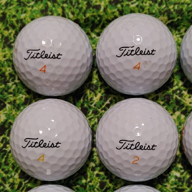 Titleist(タイトリスト)のタイトリスト　ベロシティ　ロストボール　ゴルフボール　329 スポーツ/アウトドアのゴルフ(その他)の商品写真