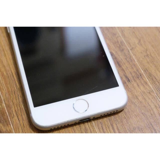 iPhone8 本体 64GB SIMフリー スマホ/家電/カメラのスマートフォン/携帯電話(スマートフォン本体)の商品写真