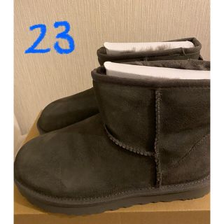 アグ(UGG)のアグ UGG ムートン ブーツ クラシック ミニ II 2 グレー　(ブーツ)