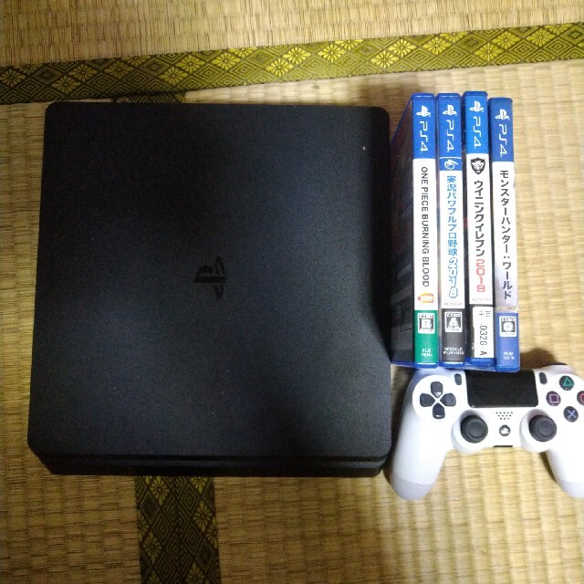 PS4 本体　ソフト