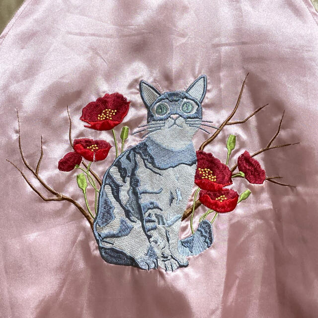 猫刺繍ゴールド×メタリックピンクスカジャン♪ レディースのジャケット/アウター(スカジャン)の商品写真