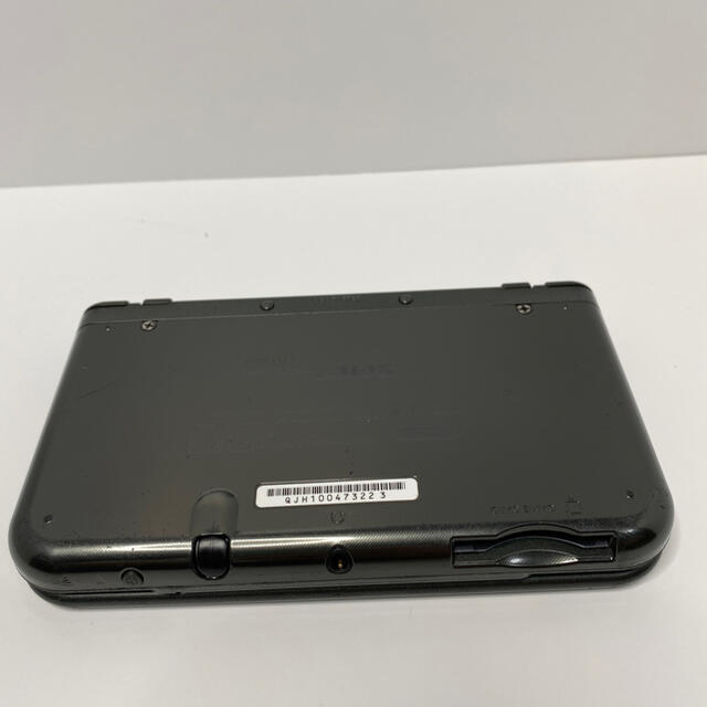 ニンテンドー3DS(ニンテンドー3DS)のNEWニンテンドー3DS LL メタリックブラック エンタメ/ホビーのゲームソフト/ゲーム機本体(携帯用ゲーム機本体)の商品写真