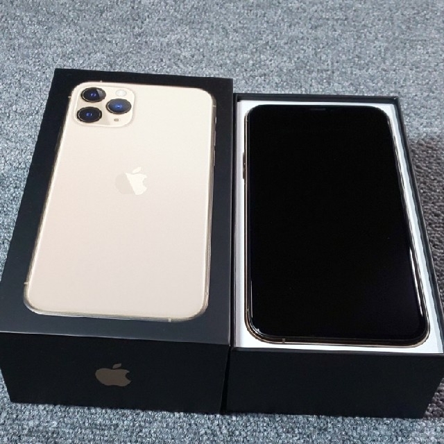 iPhone11 Pro 256GB SIMロック解除済み（極美品）