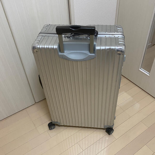 RIMOWA スーツケースの通販 by HIROKI555986's shop｜リモワならラクマ - リモワ(RIMOWA) 最大5％セット割