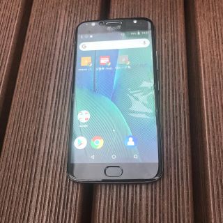 モトローラ(Motorola)のMoto G5S plus(スマートフォン本体)