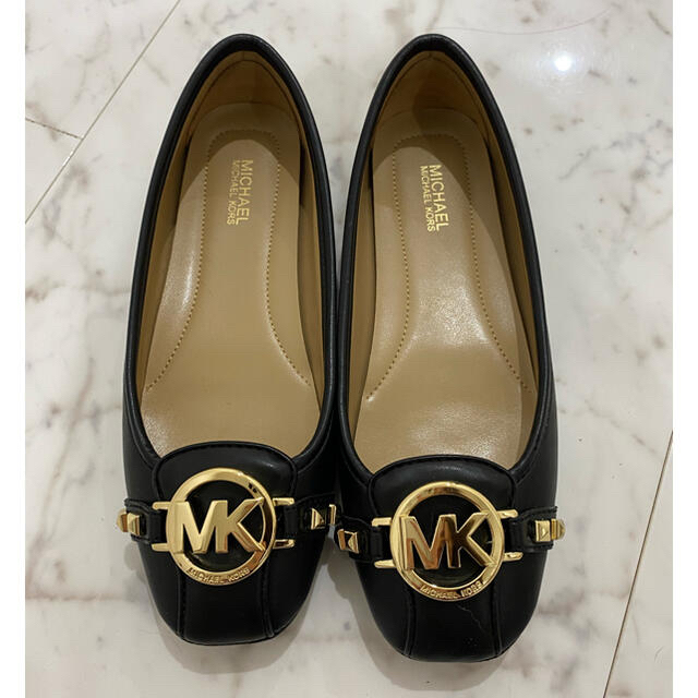 Michael Kors(マイケルコース)の最終お値下げ【MICHAEL KORS】MKパンプス レディースの靴/シューズ(ハイヒール/パンプス)の商品写真