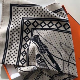 エルメス(Hermes)の【新品・未使用】エルメス カシシル 鞭とグリップ　バンダナ　カシミヤシルク(ストール/パシュミナ)