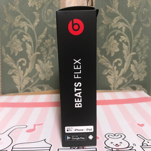 Beats by Dr Dre(ビーツバイドクタードレ)の新品未開封 Beats Flex ワイヤレスイヤフォン スモークグレー スマホ/家電/カメラのオーディオ機器(ヘッドフォン/イヤフォン)の商品写真