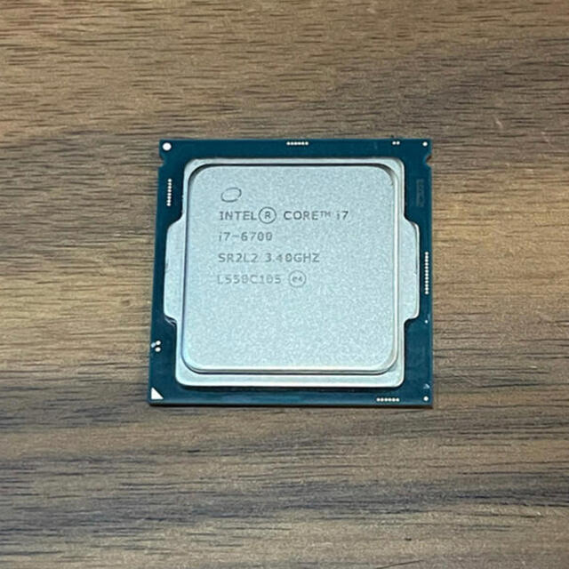 珍しい Intel Core CPU 6700☆4コア8スレッド3.4GHz動作品 Intel CPU i7 Core i7-6700 3.4GHz  8Mキャッシュ 4コア/8スレッド LGA1151 BX80662I76700