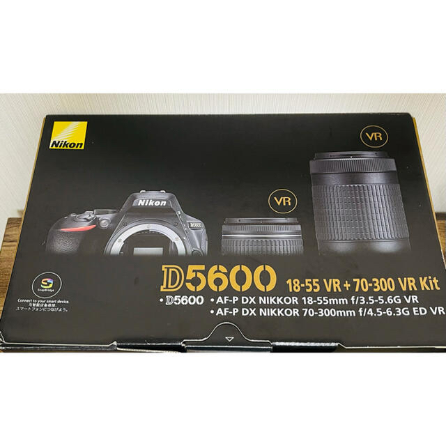 Nikon(ニコン)の★期間限定セール★ 新品　Nikon D5600 タフルスームキット スマホ/家電/カメラのカメラ(デジタル一眼)の商品写真