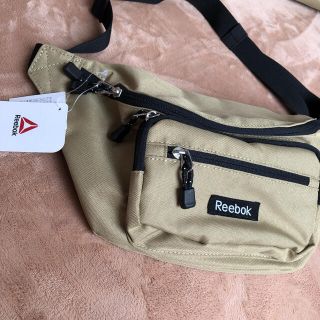 リーボック アウトドア ボディバッグ/ウエストポーチ(レディース)の