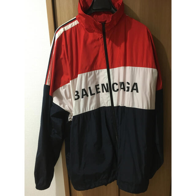 Balenciaga(バレンシアガ)のバレンシアガ　19aw トラックジャケット  メンズのジャケット/アウター(ナイロンジャケット)の商品写真