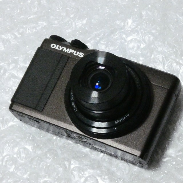 OLYMPUS　XZ-10動作品+おまけコンパクトデジタルカメラ