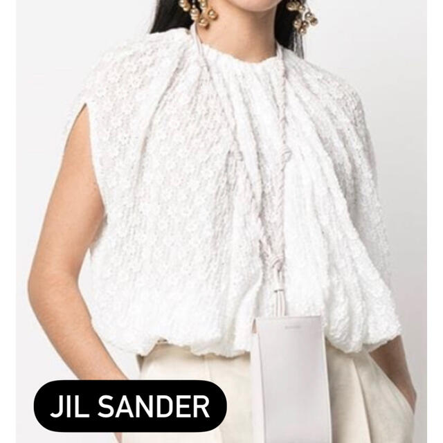 Jil Sander(ジルサンダー)の9/25まで値下げ！百々千晴さんご愛用　ジルサンダーブラウス レディースのトップス(シャツ/ブラウス(半袖/袖なし))の商品写真