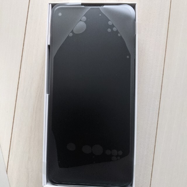 Google(グーグル)の新品 Pixel5a (5G) 128GB Mostly Black  スマホ/家電/カメラのスマートフォン/携帯電話(スマートフォン本体)の商品写真