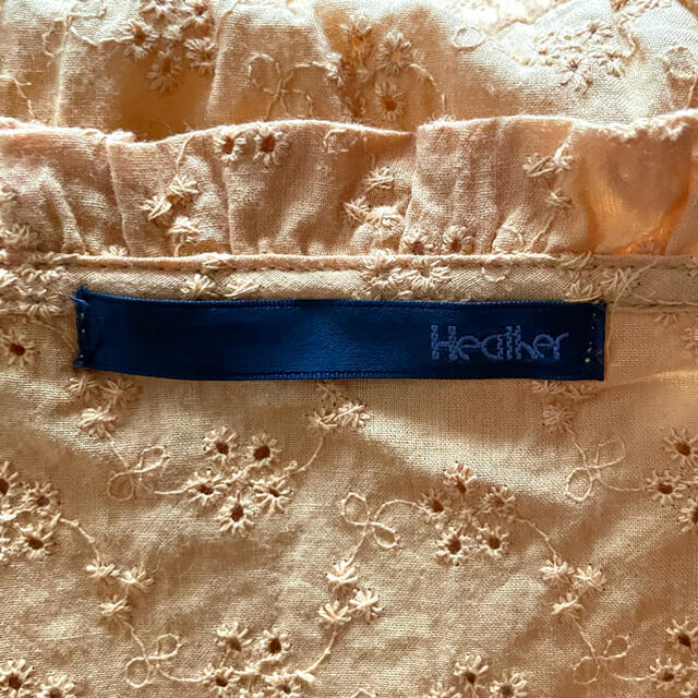 heather(ヘザー)のHeather コットンレースボリュームブラウス イエロー レディースのトップス(シャツ/ブラウス(半袖/袖なし))の商品写真