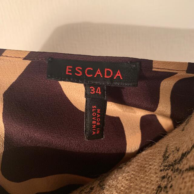 ESCADA(エスカーダ)のエスカーダ　ペプラムブラウス(ビジョー付) レディースのトップス(その他)の商品写真