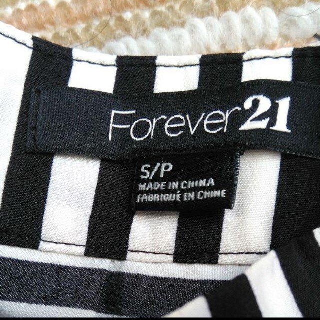 FOREVER 21(フォーエバートゥエンティーワン)のFOREVER21 スカート レディースのスカート(ミニスカート)の商品写真