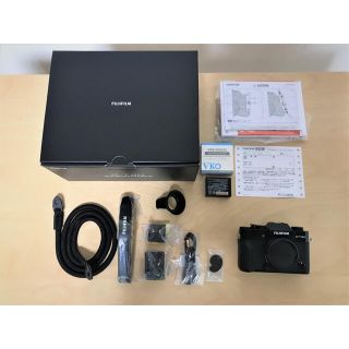 【中古】 富士フイルム FUJIFILM X-T30 ボディ　ブラック　おまけ付(ミラーレス一眼)