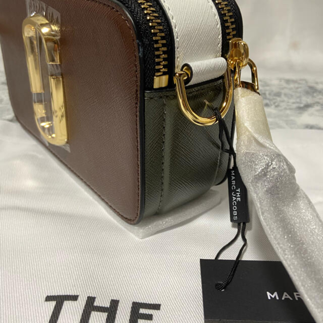 MARC JACOBS(マークジェイコブス)のMARC JACOBS/マーク ジェイコブス★スナップショット★ショルダーバッグ レディースのバッグ(ショルダーバッグ)の商品写真