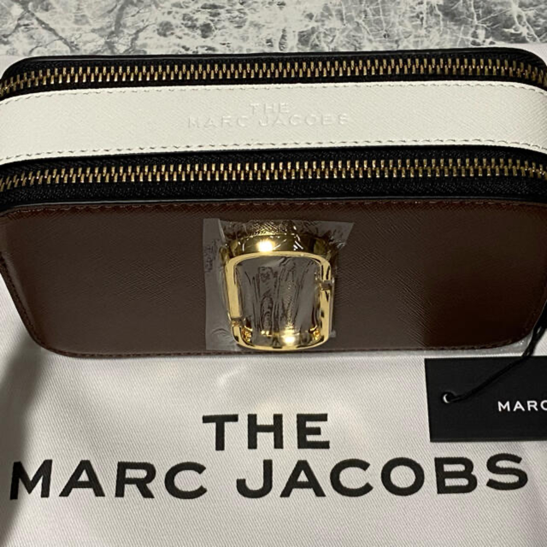 MARC JACOBS(マークジェイコブス)のMARC JACOBS/マーク ジェイコブス★スナップショット★ショルダーバッグ レディースのバッグ(ショルダーバッグ)の商品写真