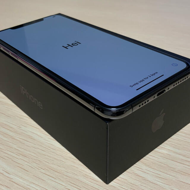 Apple(アップル)の【プライスダウン】iPhone 11 Pro Max 64GB SIMフリー スマホ/家電/カメラのスマートフォン/携帯電話(スマートフォン本体)の商品写真