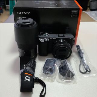 ソニー(SONY)の⭐︎ソニー　α6400 ダブルズームキット　美品　⭐︎(ミラーレス一眼)