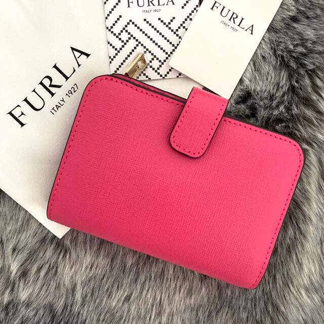 新品☆FURLA(フルラ)ピンク レザー 折り財布