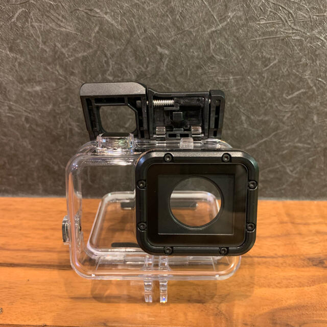 GoPro(ゴープロ)の★送料込み★GoPro HERO7 BLACK ゴープロ　ヒーロー7 スマホ/家電/カメラのカメラ(ビデオカメラ)の商品写真