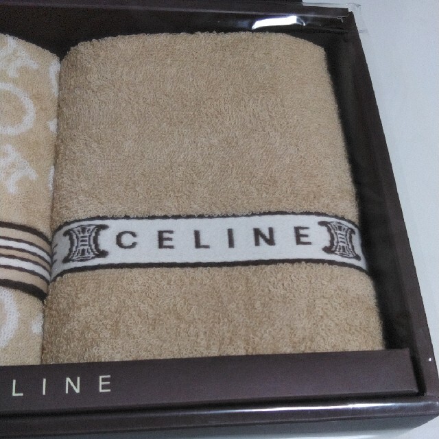 celine(セリーヌ)のゆきりん様ご予約分　CELINEフェイスタオルセット インテリア/住まい/日用品の日用品/生活雑貨/旅行(タオル/バス用品)の商品写真