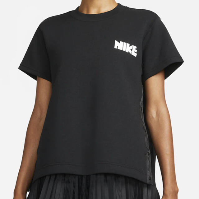 sacai - 【新品】NIKE sacai Tシャツの通販 by Kana's shop｜サカイ