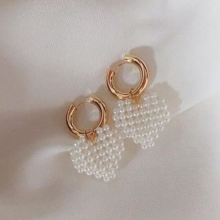 ハートパール　ピアス　☺︎♡(ピアス)