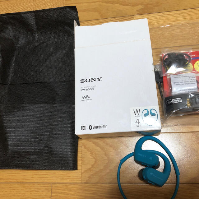 SONY ウォークマン　NW-WS623 ４G  保証あり