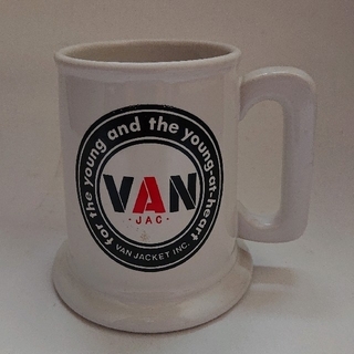 ヴァンヂャケット(VAN Jacket)のVAN JAC  丸VAN ビアマグ 白(グラス/カップ)