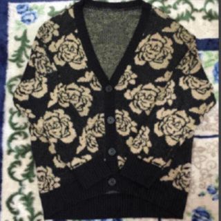 Plethora 大人しい 花柄刺繍 カーディガン 水色【しまむら】 Plethora 大人しい 花柄刺繍 カーディガン 水色【しまむら】