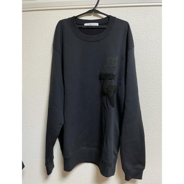 TOGA VIRILIS Ｅｍｂｌｅｍ　ｓｗｅａｔｓｈｉｒｔ　２１ＦＷ