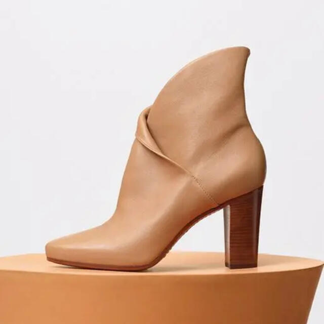 新作ウエア celine - 《新品》セリーヌのアンクルブーツ♡ Wrap Bootie