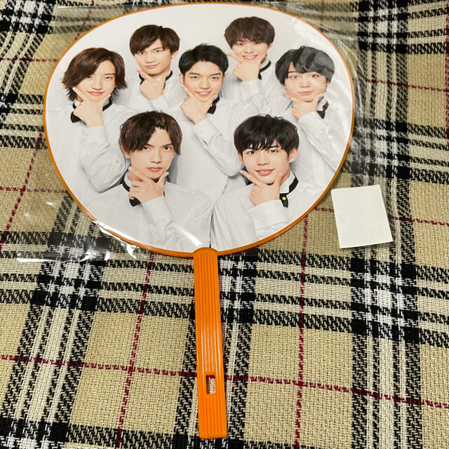 Johnny's(ジャニーズ)のなにわ男子　ジャンボうちわ エンタメ/ホビーのタレントグッズ(アイドルグッズ)の商品写真