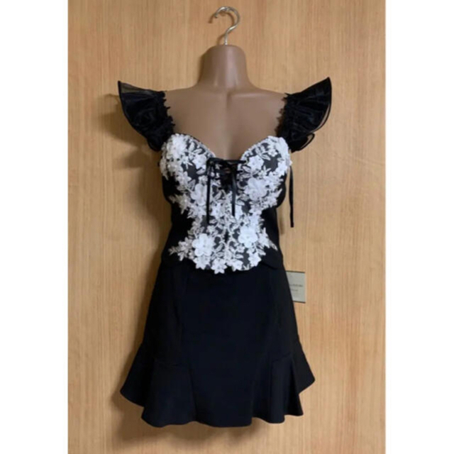 ROBE - 美品❤︎即完売❤︎ローブドフルール❤︎セットアップ ROBE - 美品❤︎即完売❤︎ローブドフルール❤︎セットアップ