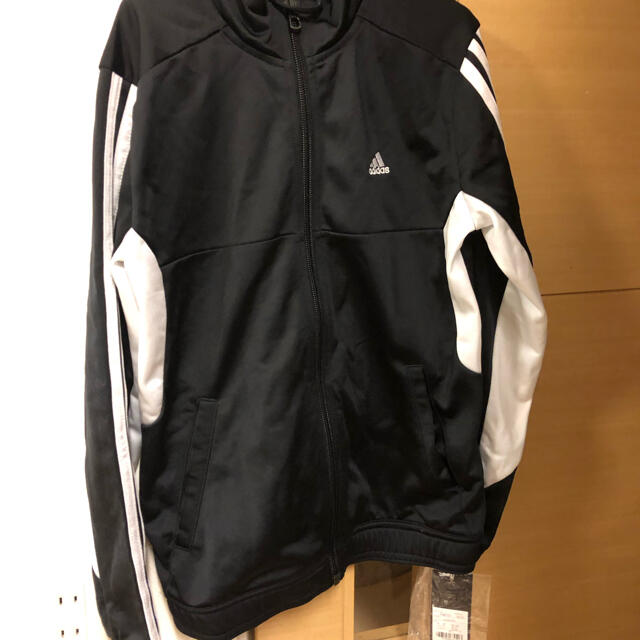 adidas(アディダス)のadidas　アディダス　美品　サイズ キッズ/ベビー/マタニティのキッズ服男の子用(90cm~)(ジャケット/上着)の商品写真