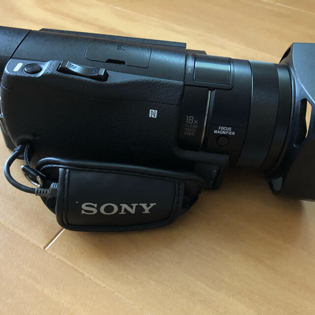 SONY(ソニー)のSony FDR-AX100[美品]一台🎥🌸🌸🌙⭐️ スマホ/家電/カメラのカメラ(ビデオカメラ)の商品写真
