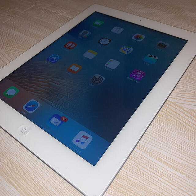 Apple iPad（第4世代） Wi-Fiモデル 32GB MD514J/A