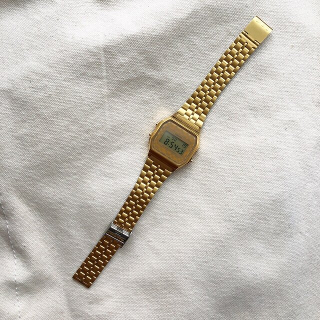 CASIO(カシオ)のチープカシオ　腕時計　美品　CASIO レディースのファッション小物(腕時計)の商品写真