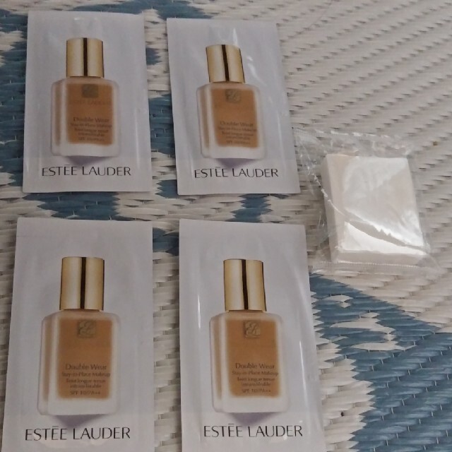 Estee Lauder(エスティローダー)のあーたん様専用エスティローダ ダブルウェア コスメ/美容のキット/セット(サンプル/トライアルキット)の商品写真