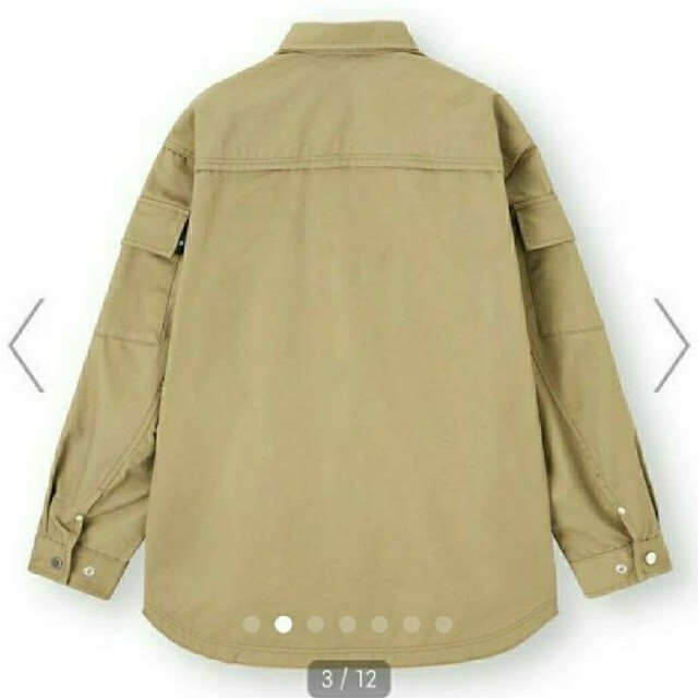 UNDERCOVER(アンダーカバー)のGU×Gundercover ミリタリージャケット　新品タグ付 サイズ L メンズのジャケット/アウター(ミリタリージャケット)の商品写真