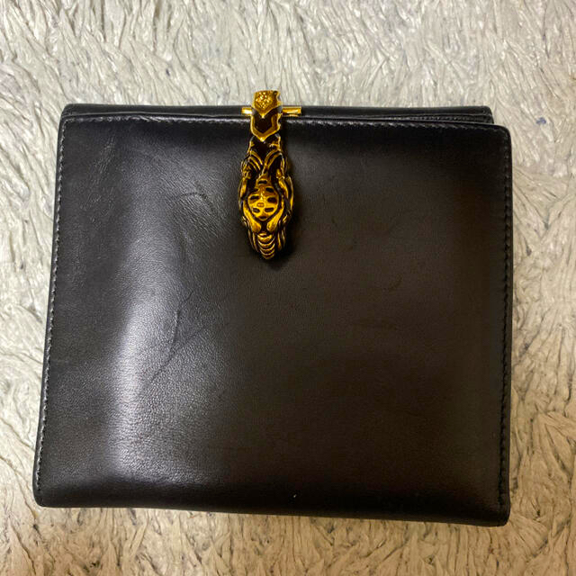 クリームを GUCCI グッチ 折財布 のため